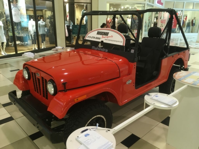 MAHINDRA ROXOR_2